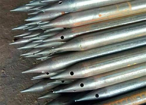 襄汾隧道钢花管现货